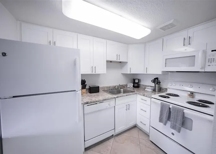 222 Fully Furnished, Wifi Included Apartament *